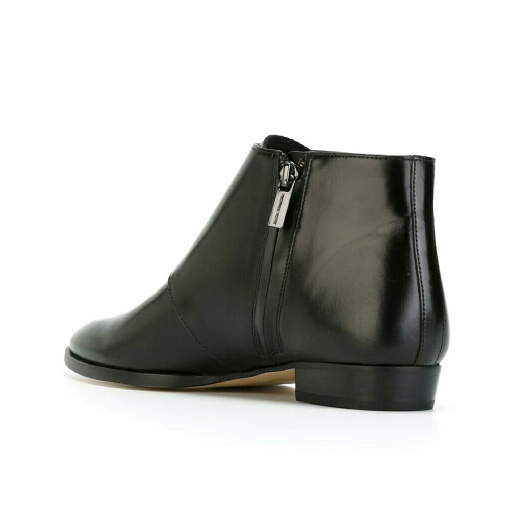 Like new Michael Kors Bootie - Picture 4 of 4